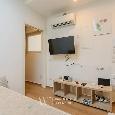 Wanderlust Experience Pad Апартаменты *